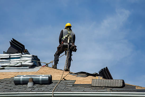 Professional Flat Roof Repair technician working in Beaumont, MS